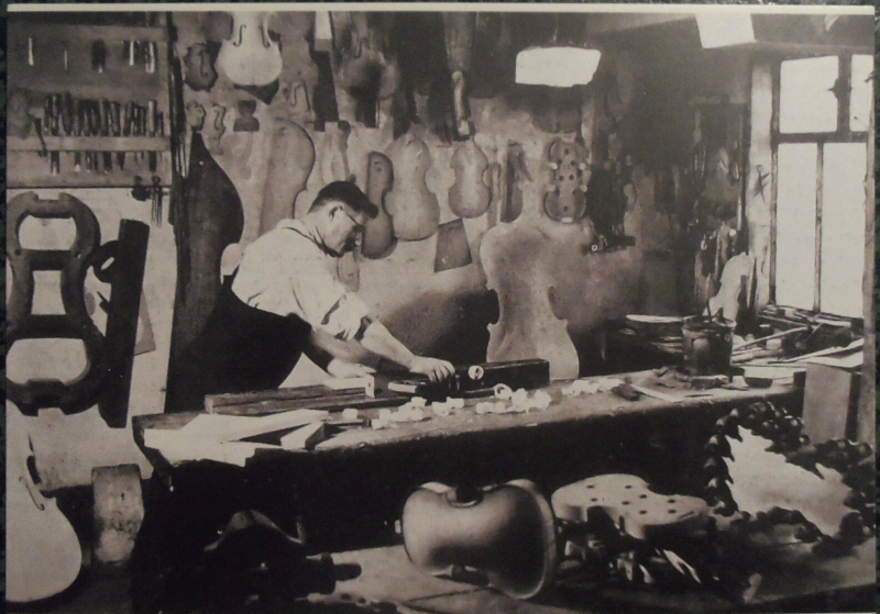 Old shop violin makers