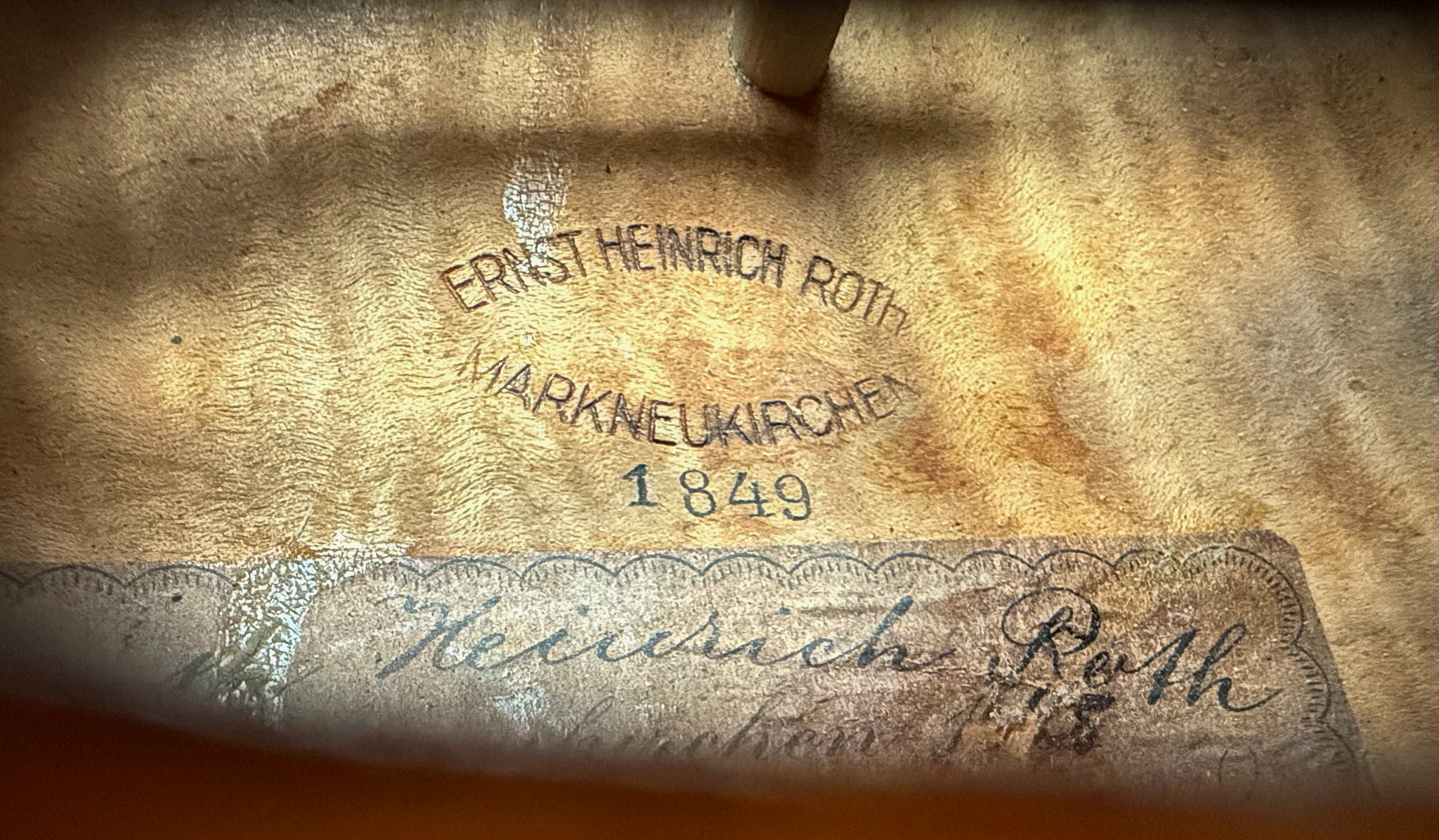 Ernst Heinrich Roth Violin – Markneukirchen 1925 | Dolce Violins